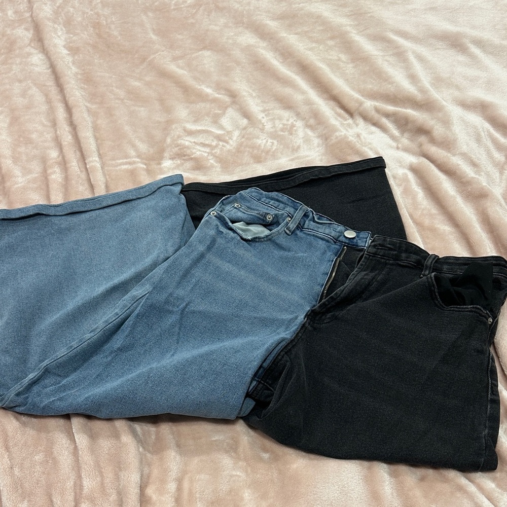 Fashion Nova Women Boyfriend Jeans - Blue and Black